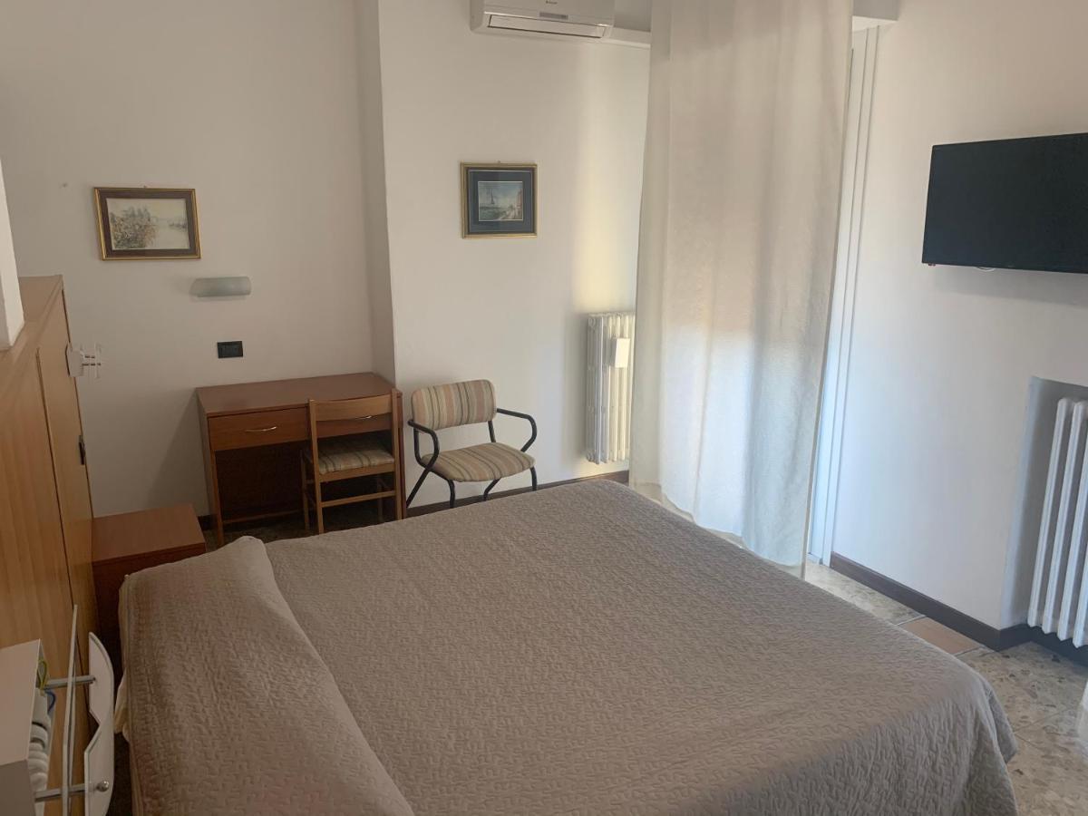 Hotel Marchina Brescia Esterno foto