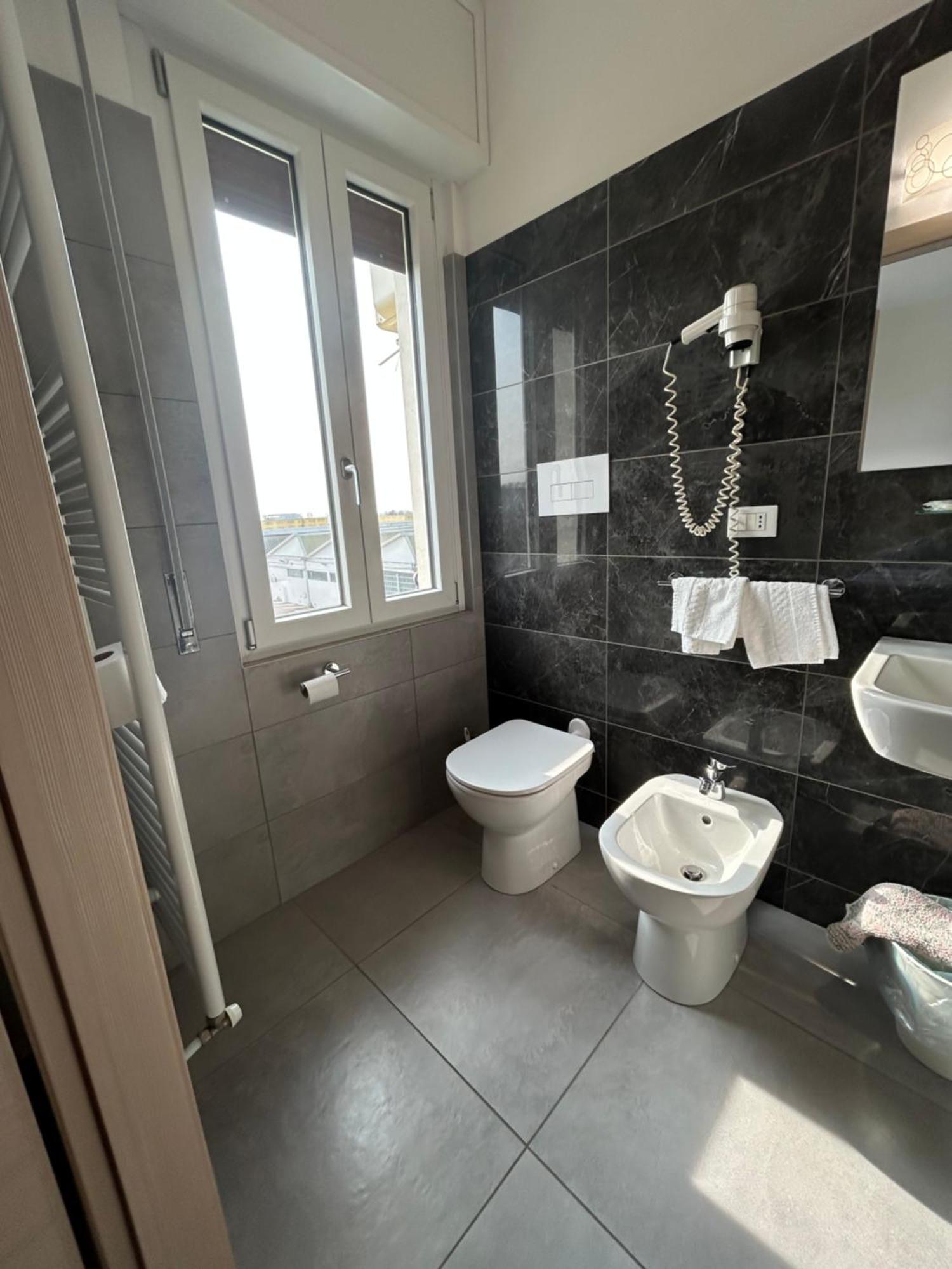 Hotel Marchina Brescia Esterno foto