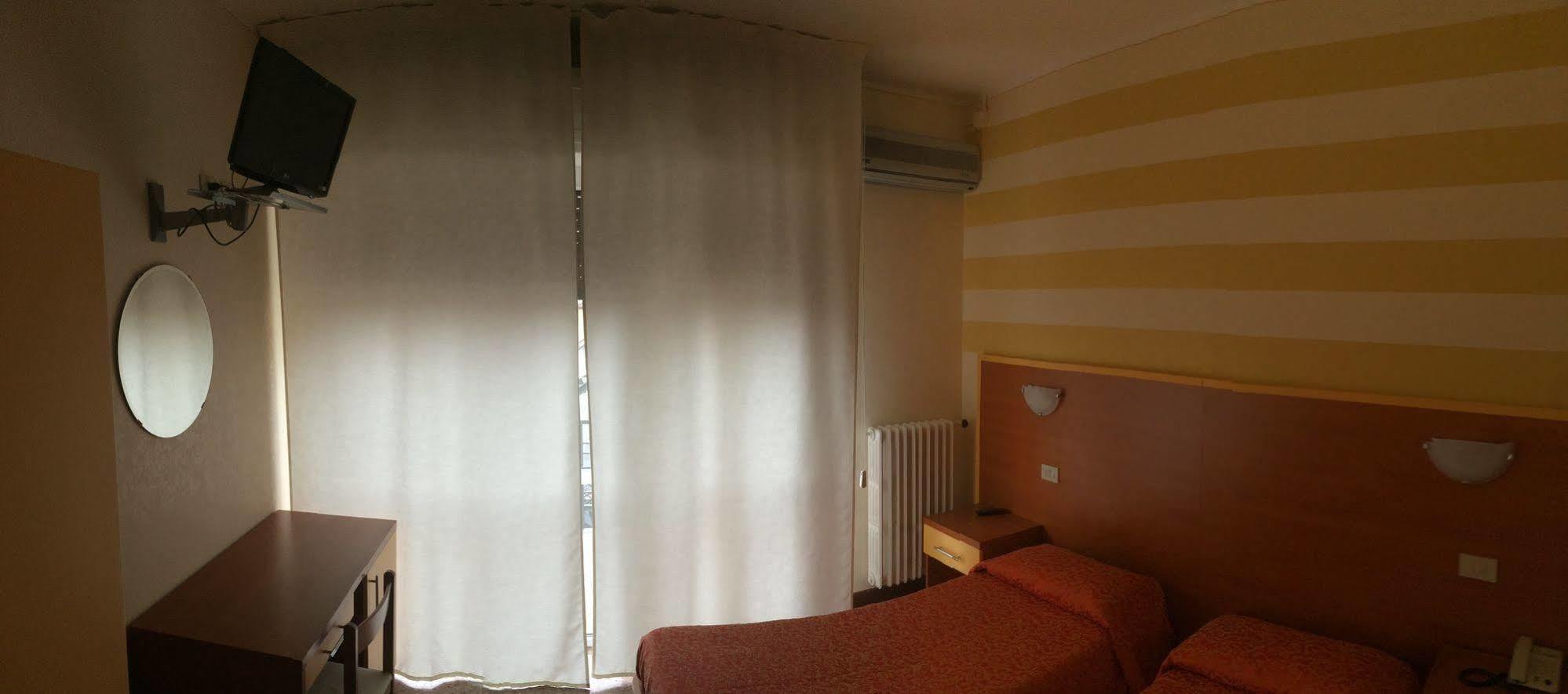 Hotel Marchina Brescia Esterno foto